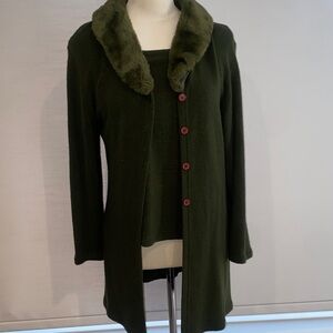 Dark olive Green camisole and Coat with Faux Fur Collar twin set